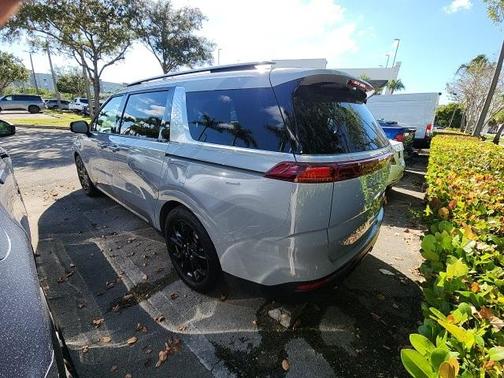 2024 Kia Carnival SX Prestige