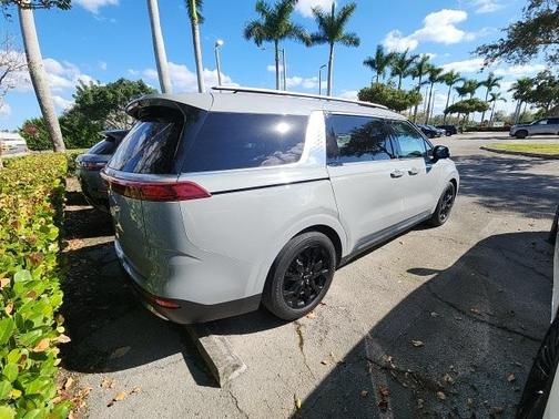 2024 Kia Carnival SX Prestige