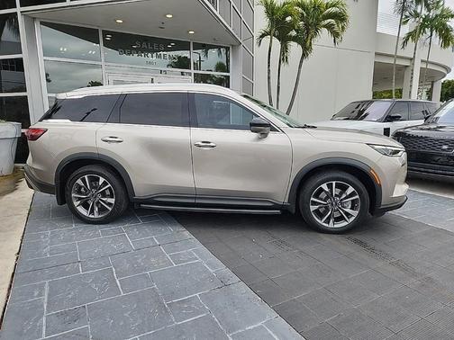 2023 INFINITI QX60 Luxe