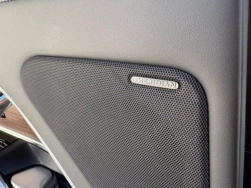 2023 Land Rover Range Rover P400 SE