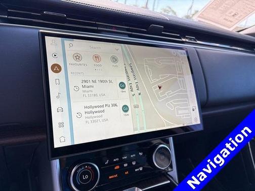 2023 Land Rover Range Rover P400 SE