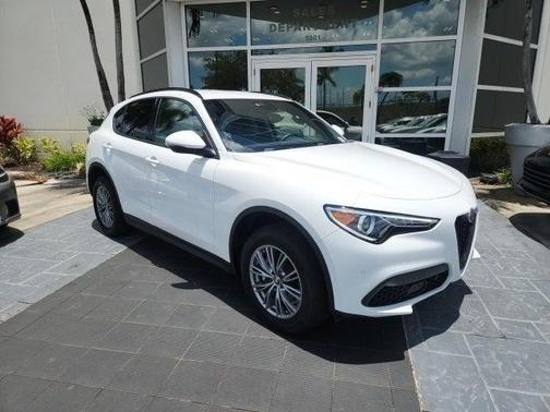 2022 Alfa Romeo Stelvio Sprint
