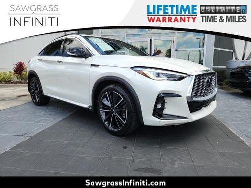 2022 INFINITI QX55 LUXE