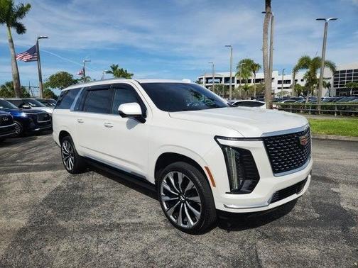 2025 Cadillac Escalade ESV Premium Luxury