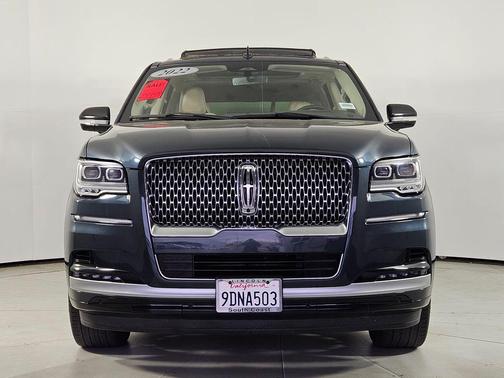 2022 Lincoln Navigator Reserve