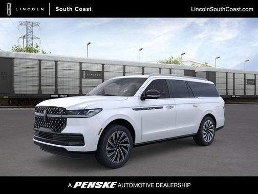 2025 Lincoln Navigator Black Label
