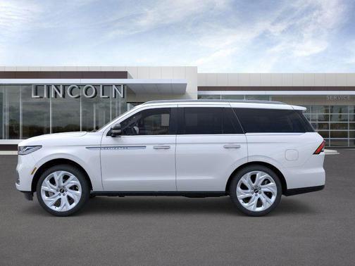 2025 Lincoln Navigator Reserve
