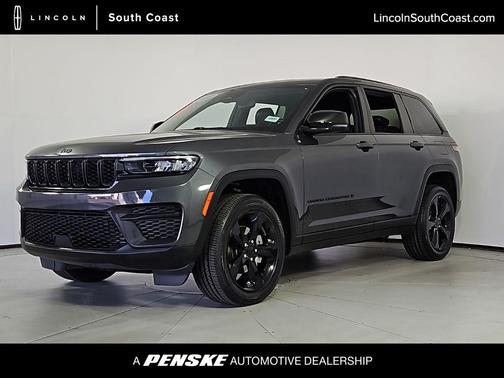 2022 Jeep Grand Cherokee Altitude