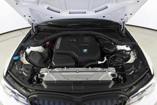 2020 BMW 330 330i