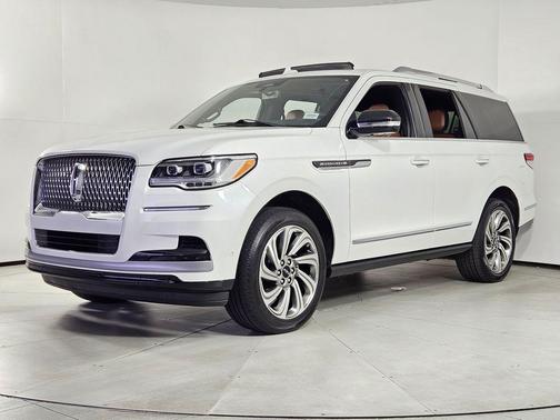 2022 Lincoln Navigator Reserve