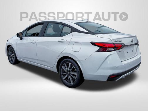 2021 Nissan Versa 1.6 SV