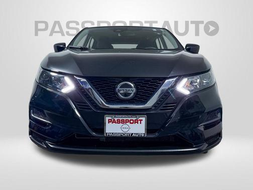 Magnetic Black Pearl 2021 Nissan Rogue Sport S