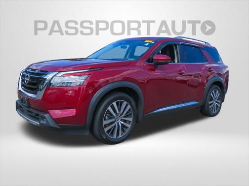 2022 Nissan Pathfinder Platinum 4WD