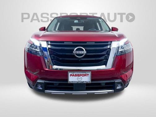 2022 Nissan Pathfinder Platinum 4WD