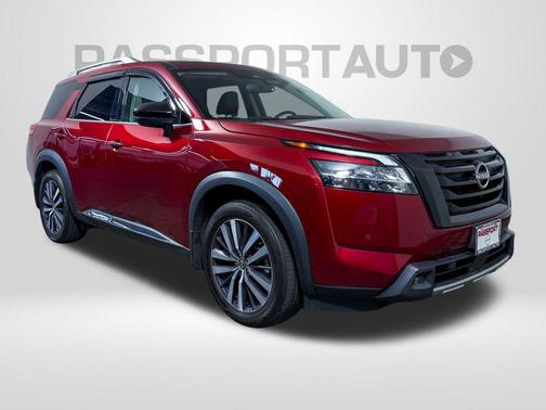 2022 Nissan Pathfinder Platinum 4WD