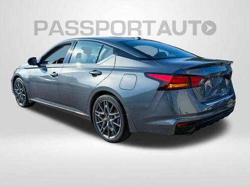 2023 Nissan Altima SR VC-Turbo FWD