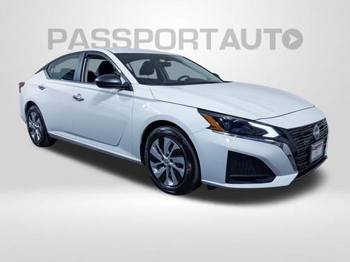 2025 Nissan Altima S FWD