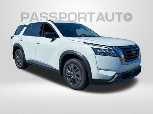 2024 Nissan Pathfinder S 4WD