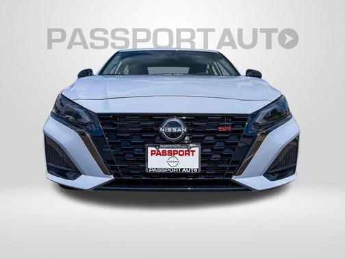 2025 Nissan Altima SR FWD