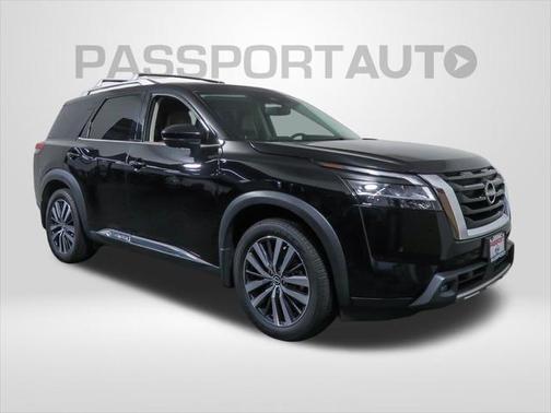 2022 Nissan Pathfinder Platinum 4WD