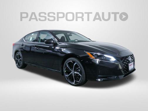 2025 Nissan Altima SR FWD