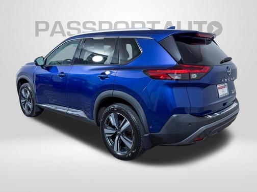 2022 Nissan Rogue SL