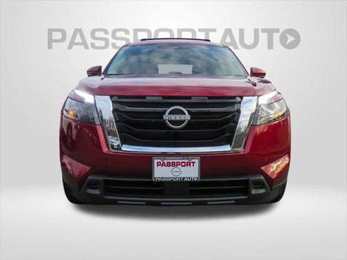 2025 Nissan Pathfinder SV 4WD