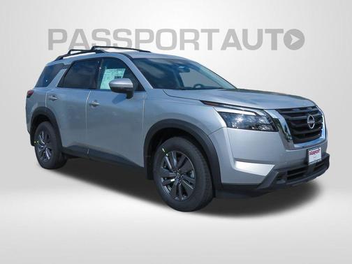 2025 Nissan Pathfinder SV 4WD