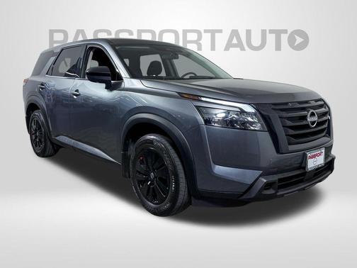 2024 Nissan Pathfinder S 4WD