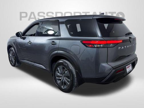 2024 Nissan Pathfinder S 4WD