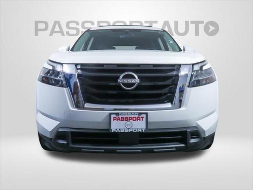 2022 Nissan Pathfinder SV 4WD