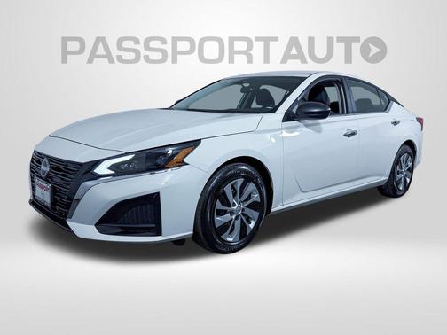 2025 Nissan Altima S FWD