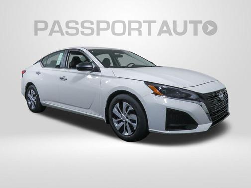 2025 Nissan Altima S FWD