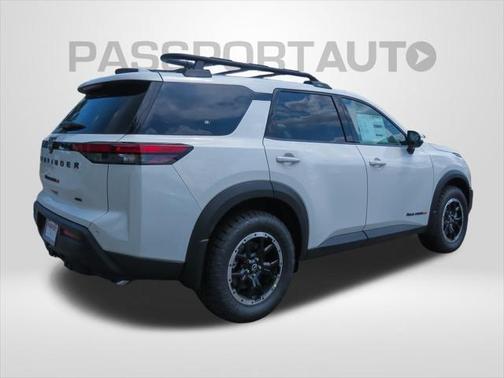 2025 Nissan Pathfinder Rock Creek 4WD