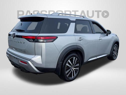 2024 Nissan Pathfinder Platinum 4WD