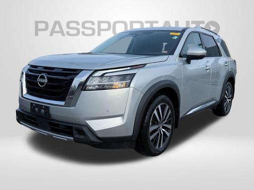 2024 Nissan Pathfinder Platinum 4WD