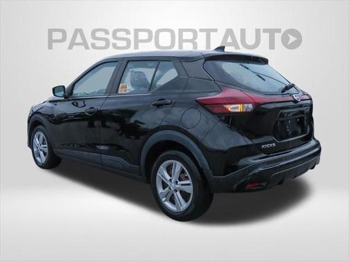 2021 Nissan Kicks S