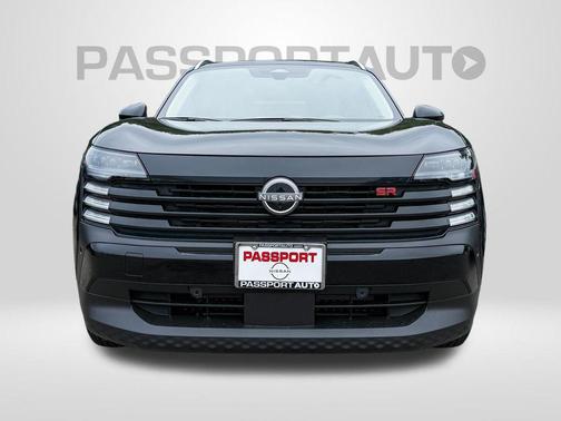 Super Black 2026 Nissan Kicks SR