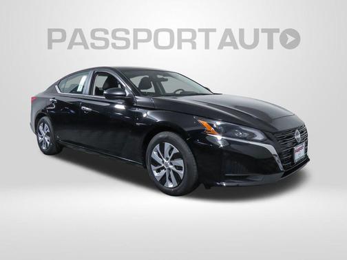 2025 Nissan Altima S FWD