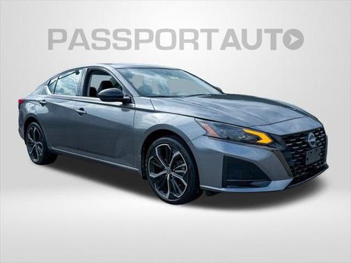 2023 Nissan Altima SR Intelligent AWD