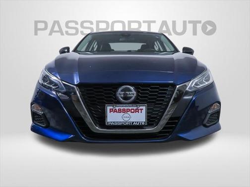 2022 Nissan Altima SR FWD