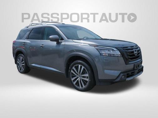 2024 Nissan Pathfinder Platinum 4WD