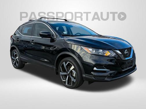 2022 Nissan Rogue Sport SL