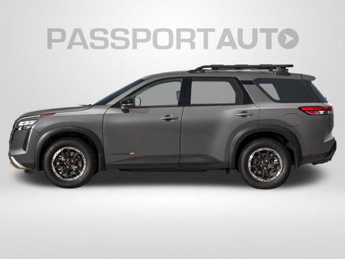Everest White Pearl/Black 2026 Nissan Pathfinder Rock Creek