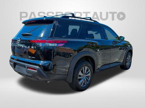 2024 Nissan Pathfinder SV 4WD