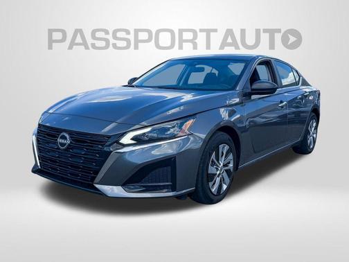 Gun Metallic 2025 Nissan Altima S FWD
