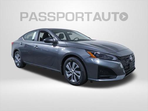 2025 Nissan Altima S FWD