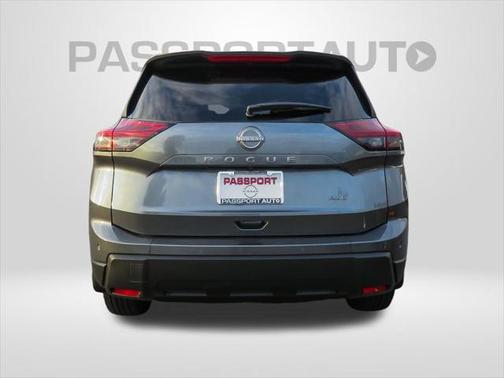 2025 Nissan Rogue S