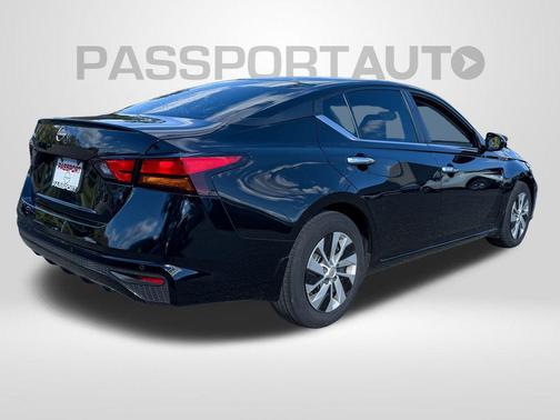 2023 Nissan Altima S FWD