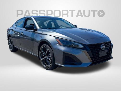 Gun Metallic 2023 Nissan Altima SR Intelligent AWD